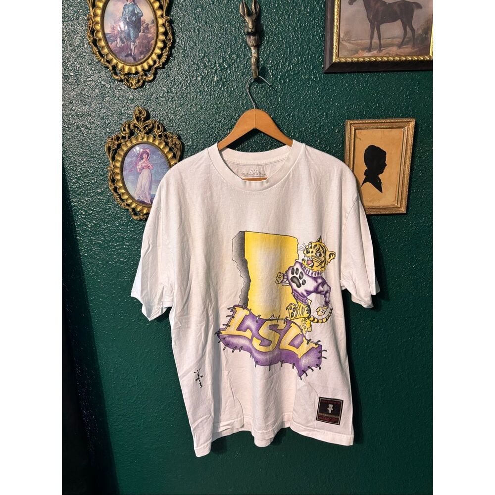 Travis Scott x LSU Tigers Mitchell & Ness Utopia Texas T-Shirt White Mens Size X